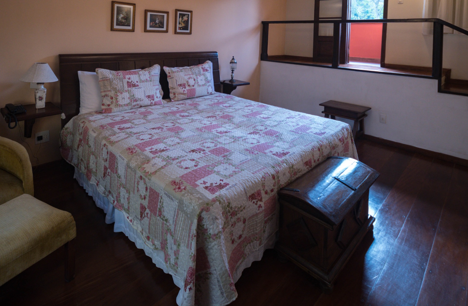 CAMA KING - SUÍTE 22